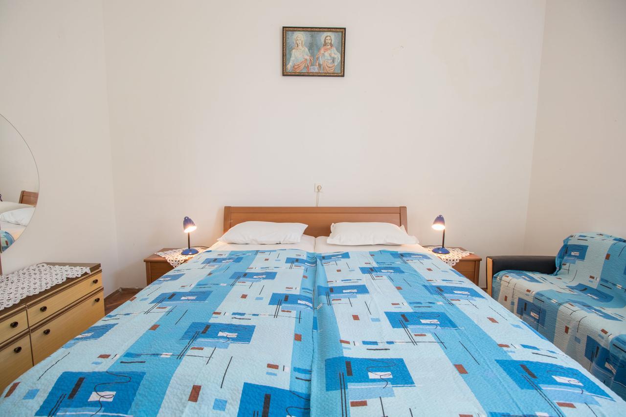 Apartments Josip By The Sea Novi Vinodolski Eksteriør billede