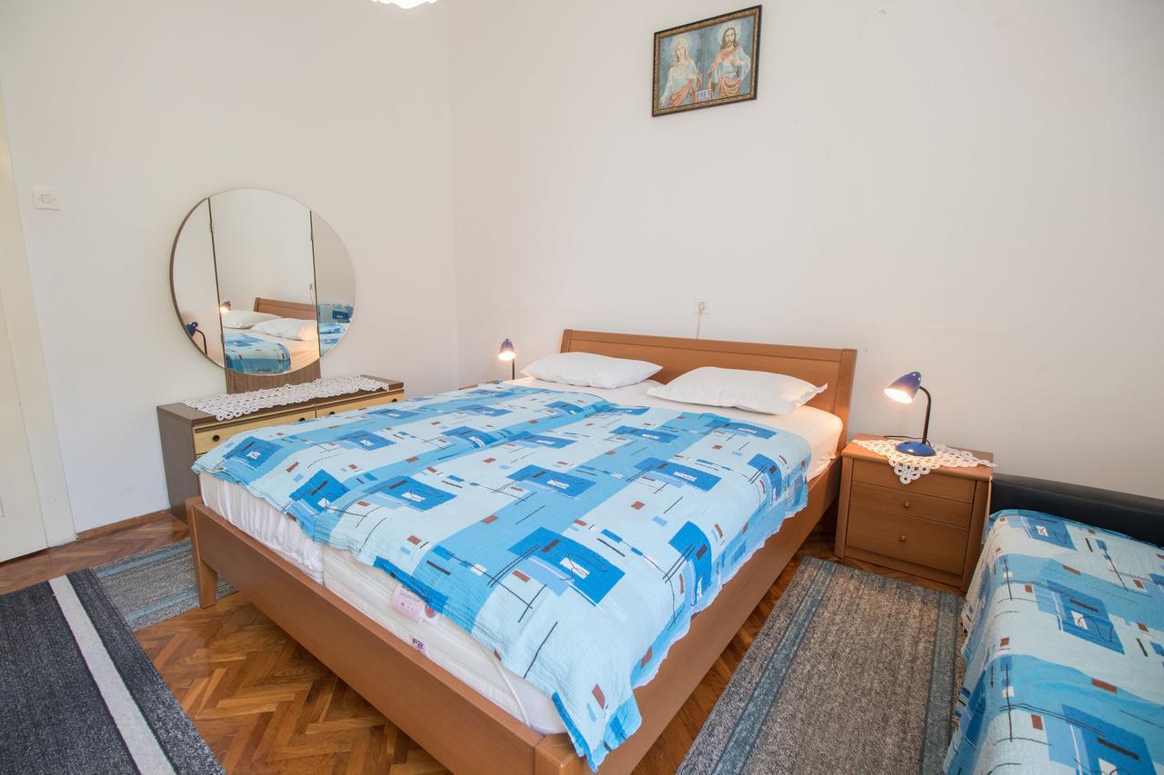 Apartments Josip By The Sea Novi Vinodolski Eksteriør billede
