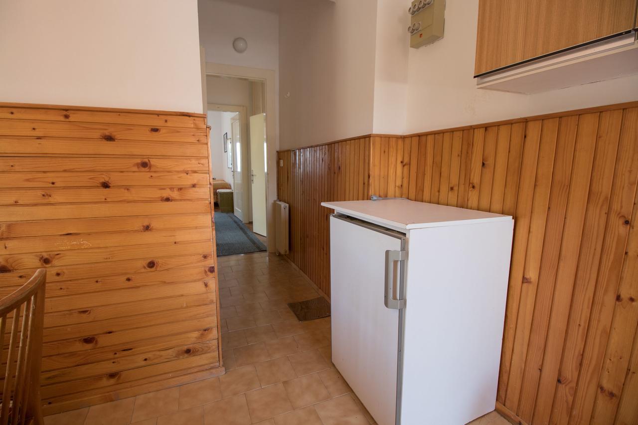 Apartments Josip By The Sea Novi Vinodolski Eksteriør billede