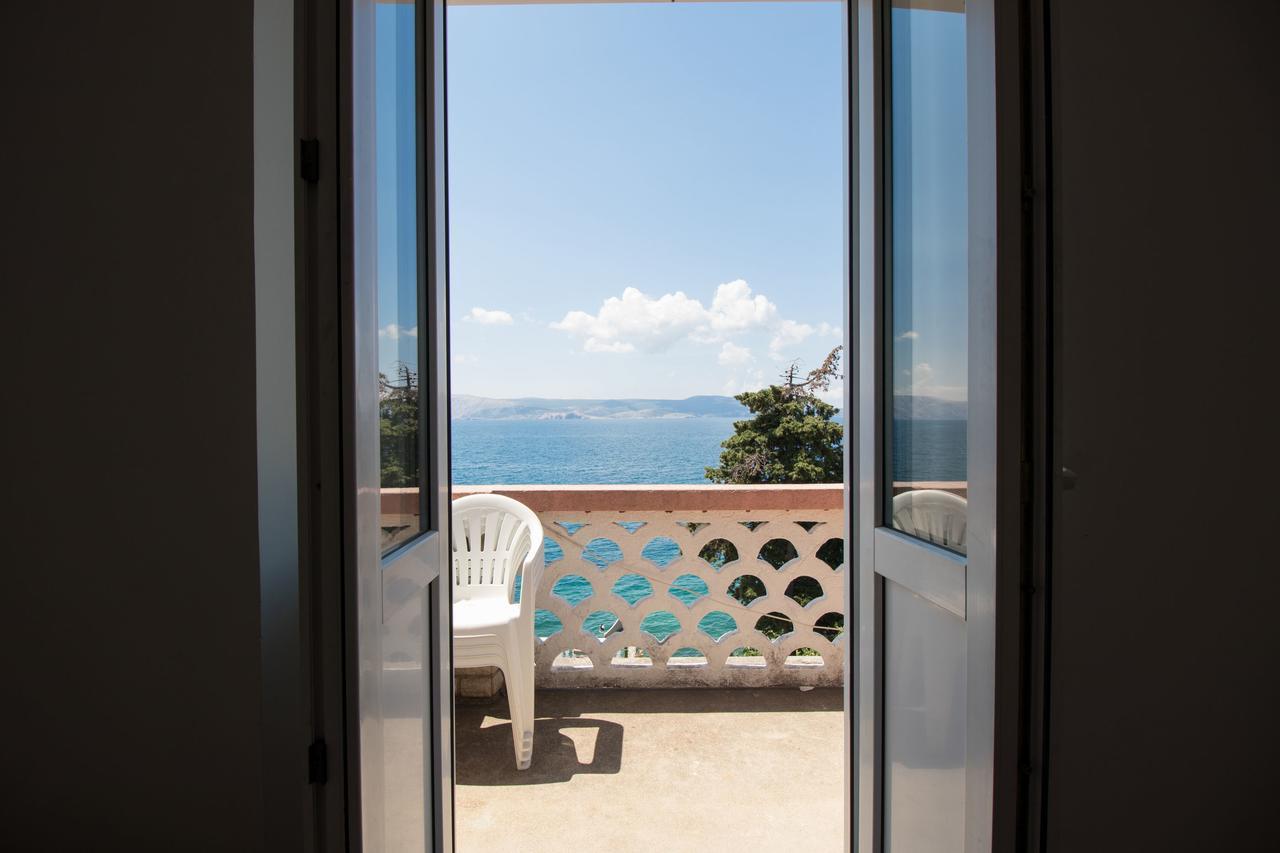 Apartments Josip By The Sea Novi Vinodolski Eksteriør billede